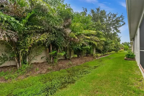 121 Colebrook Court Venice FL 34292