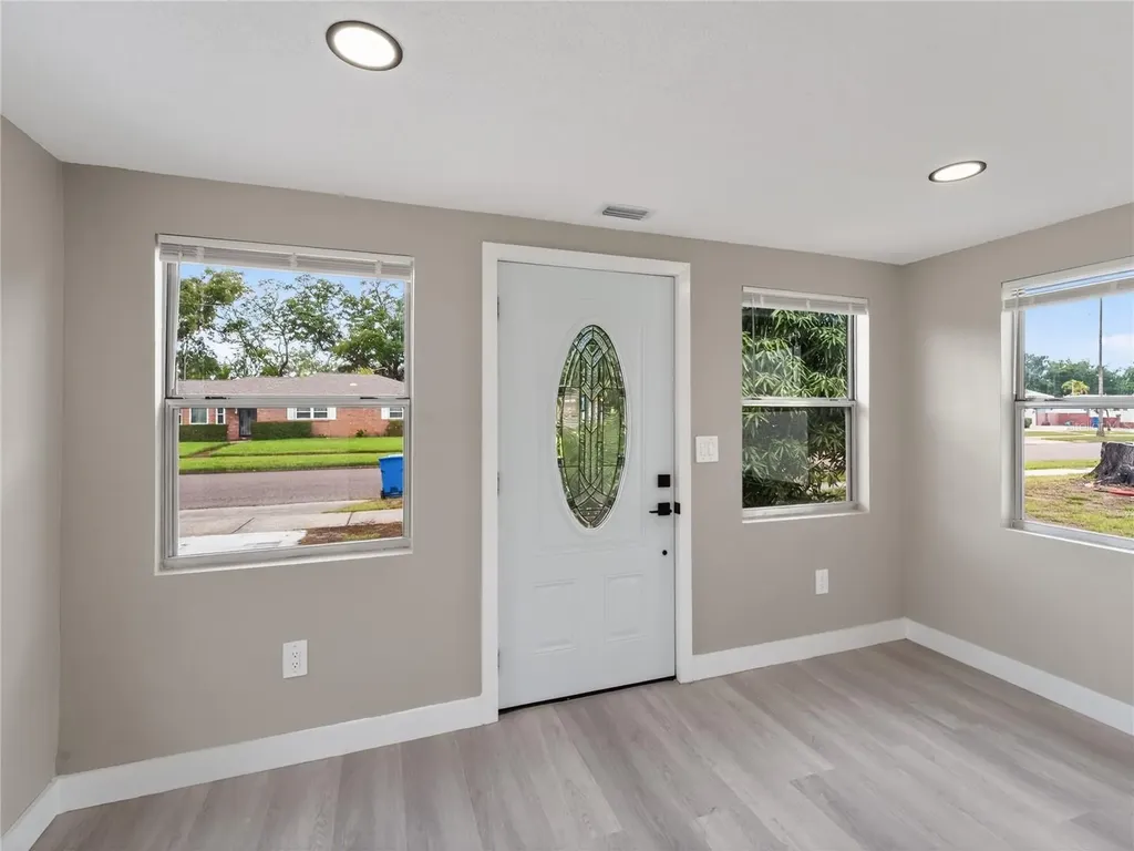 1900 25th Street S St Petersburg FL 33712