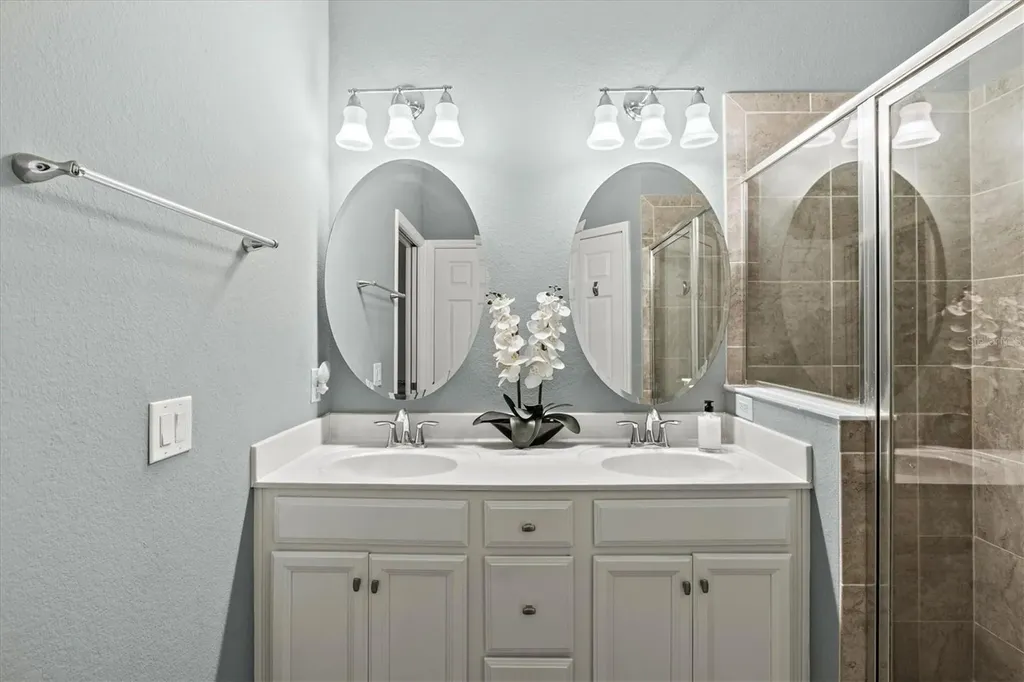 12073 Amica Loop Venice FL 34293