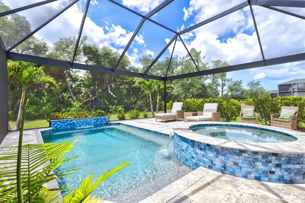 12073 Amica Loop Venice FL 34293
