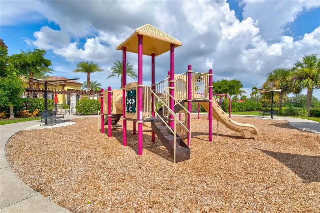 12073 Amica Loop Venice FL 34293