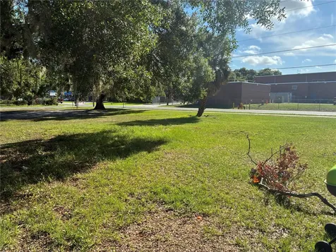 113 S Maryland Avenue Plant City FL 33563