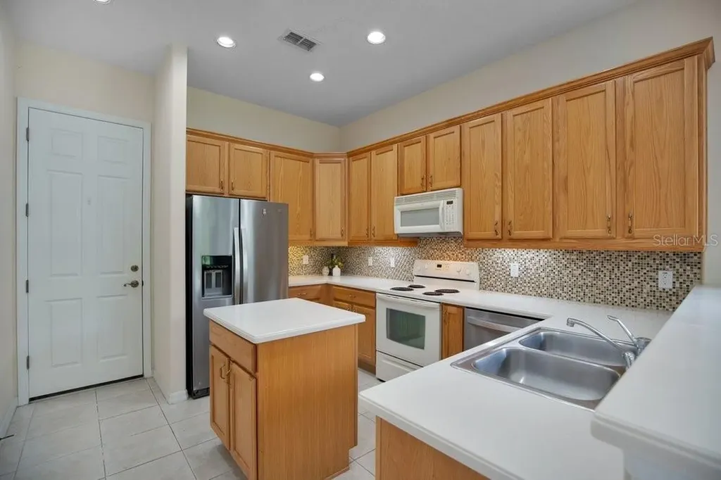 534 Newhall Lane Debary FL 32713
