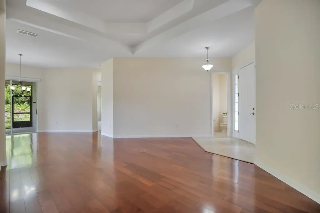 534 Newhall Lane Debary FL 32713