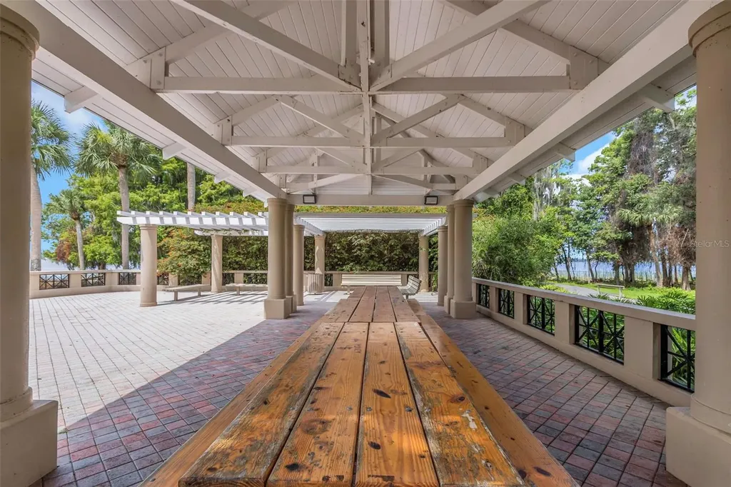 3675 Janus Way Palm Harbor FL 34685