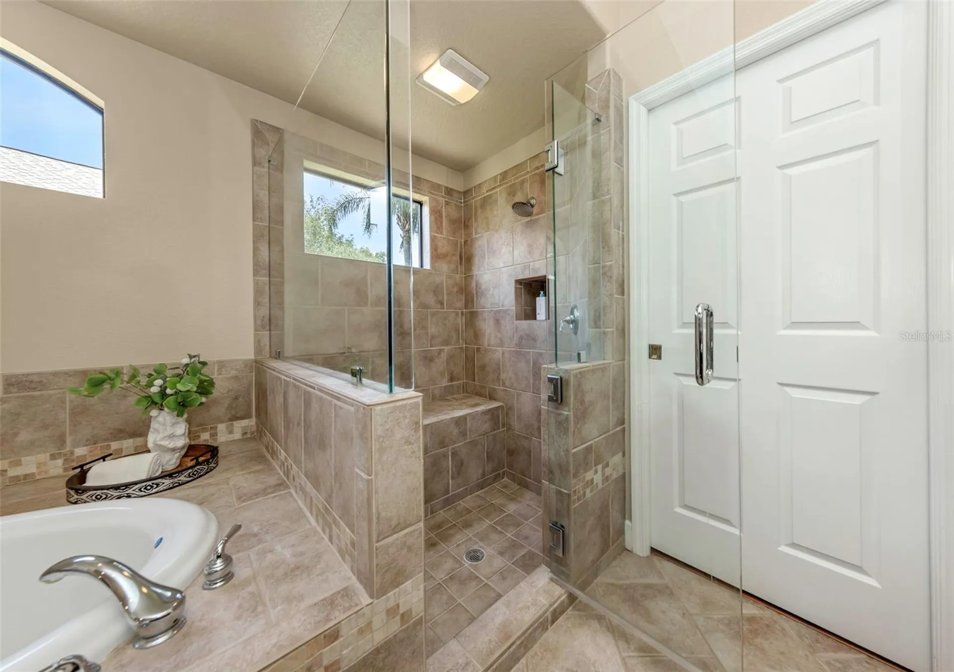 3675 Janus Way Palm Harbor FL 34685