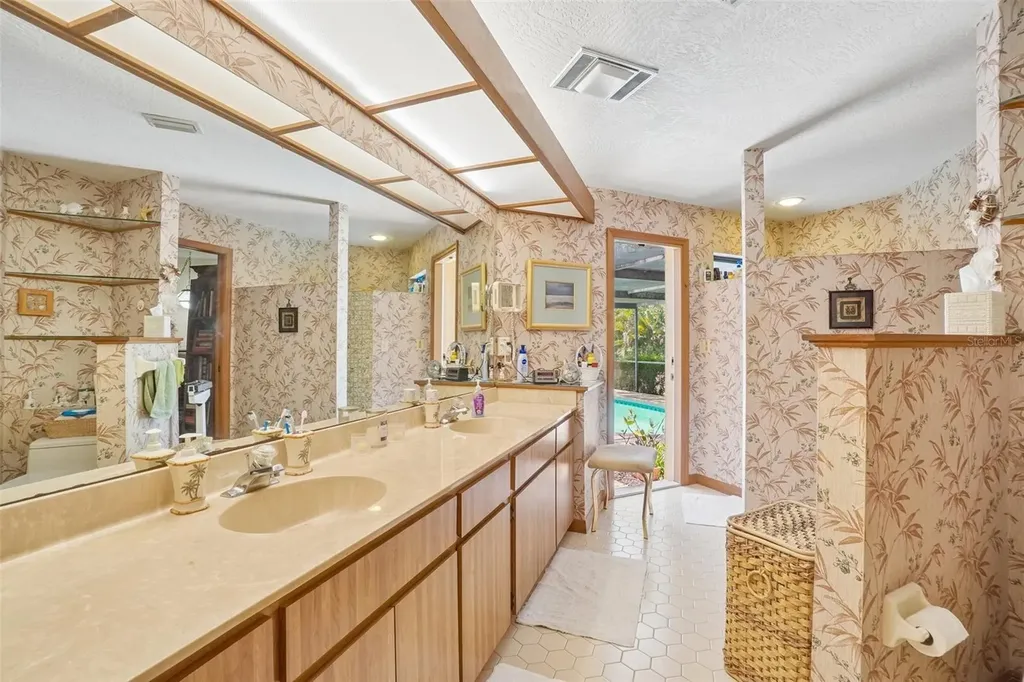 1168 Eniswood Parkway Palm Harbor FL 34683