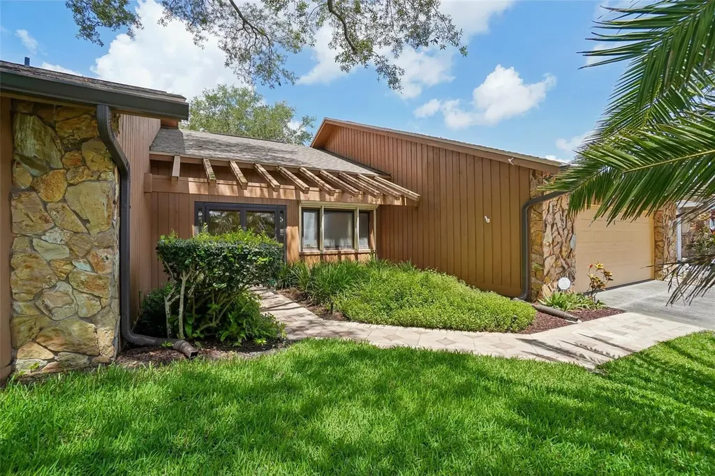 1168 Eniswood Parkway Palm Harbor FL 34683