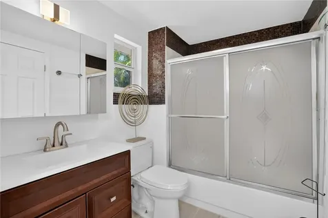 2403 Vermont Avenue E Bradenton FL 34208