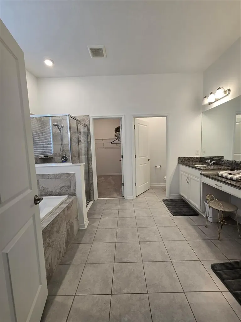 863 W Bayshore Drive Tarpon Springs FL 34689