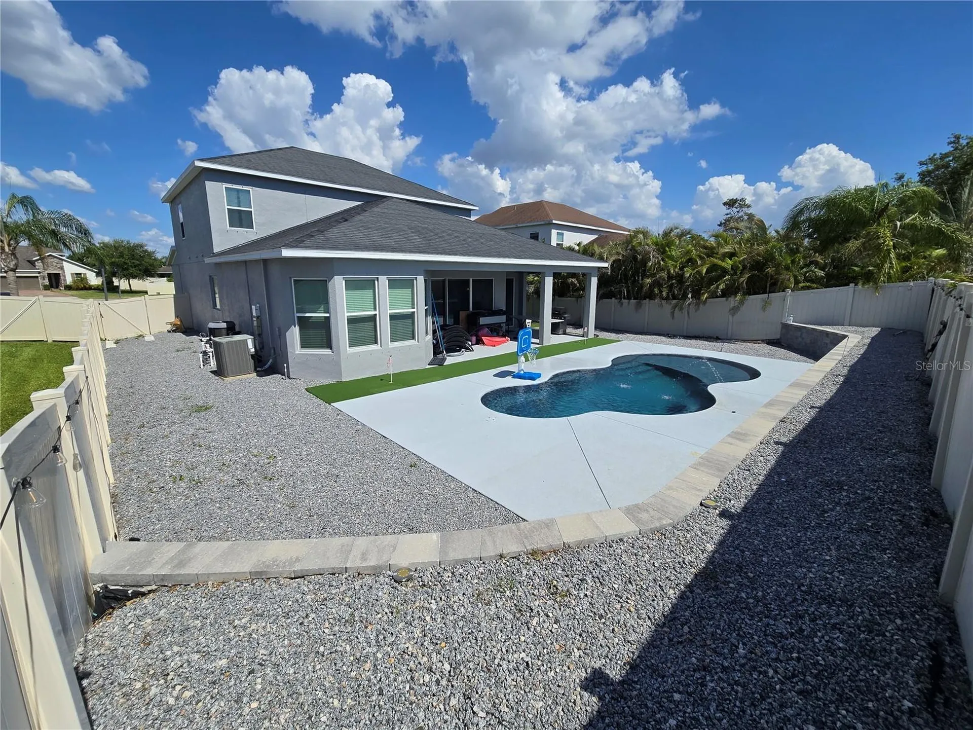 863 W Bayshore Drive Tarpon Springs FL 34689