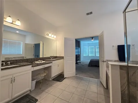 863 W Bayshore Drive Tarpon Springs FL 34689