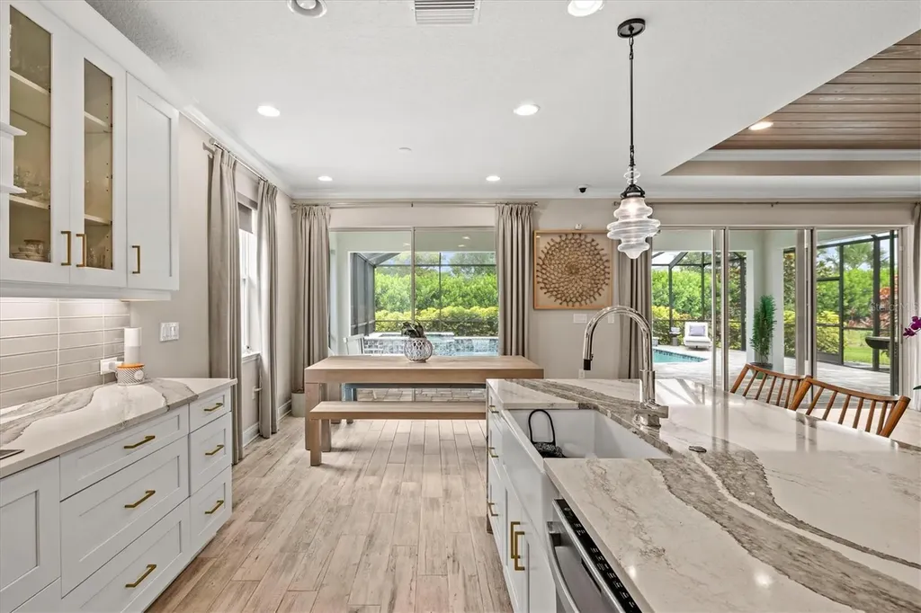 5516 Northern Juniper Court Sarasota FL 34238