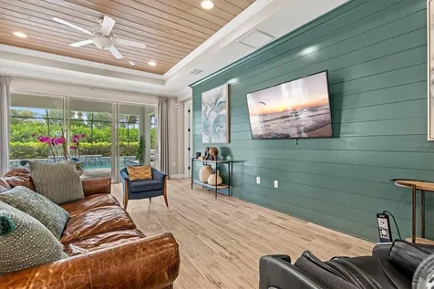 5516 Northern Juniper Court Sarasota FL 34238