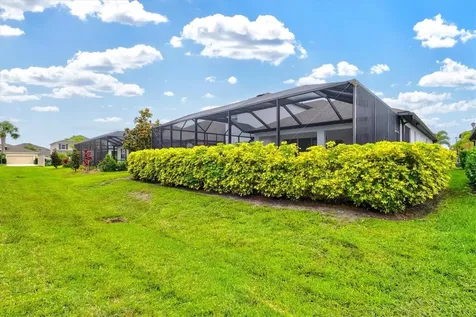5516 Northern Juniper Court Sarasota FL 34238