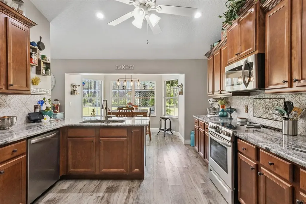 37911 Felkins Road Leesburg FL 34788