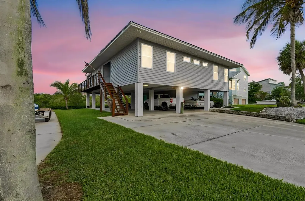 119 Burns Road Terra Ceia FL 34250