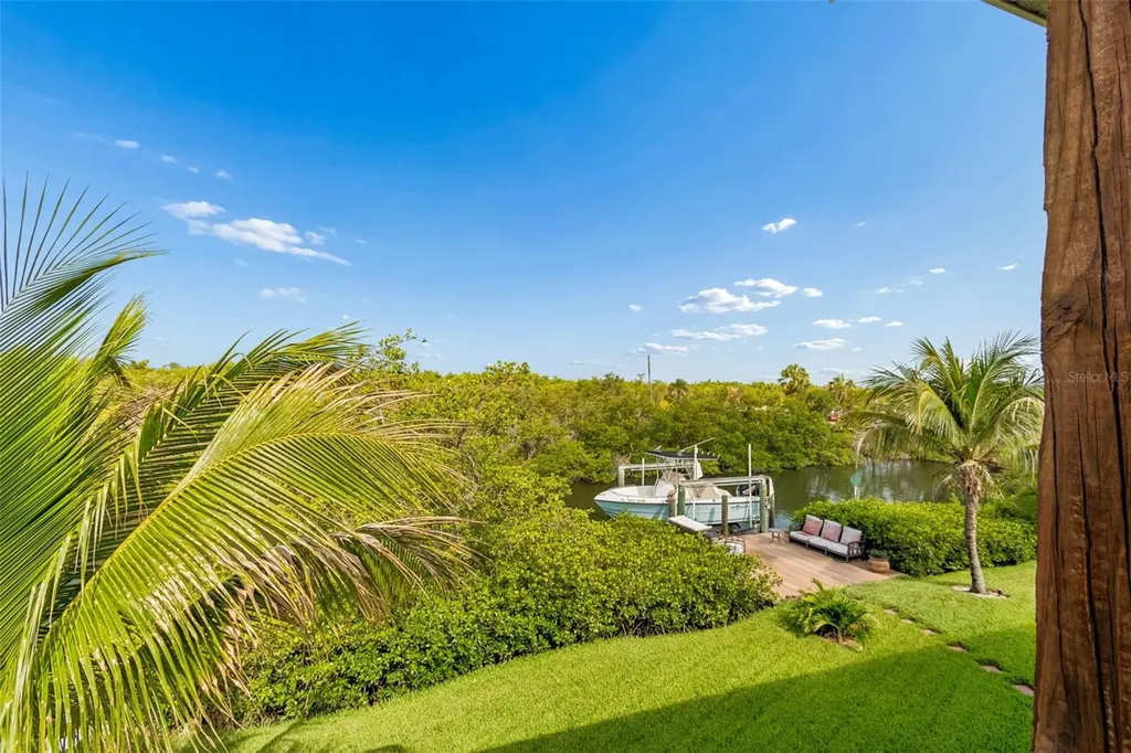119 Burns Road Terra Ceia FL 34250