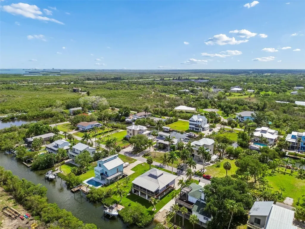 119 Burns Road Terra Ceia FL 34250