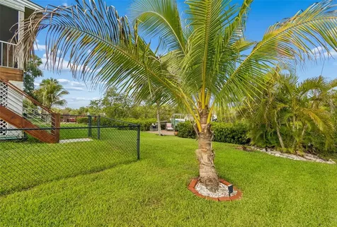 119 Burns Road Terra Ceia FL 34250