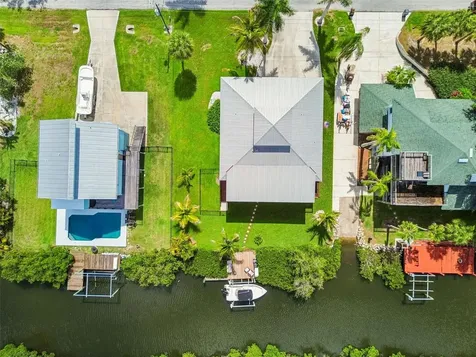 119 Burns Road Terra Ceia FL 34250