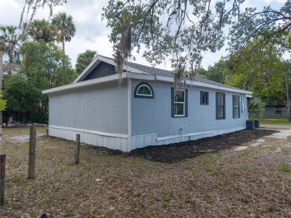 1104 E 8 Th Street Sanford FL 32771
