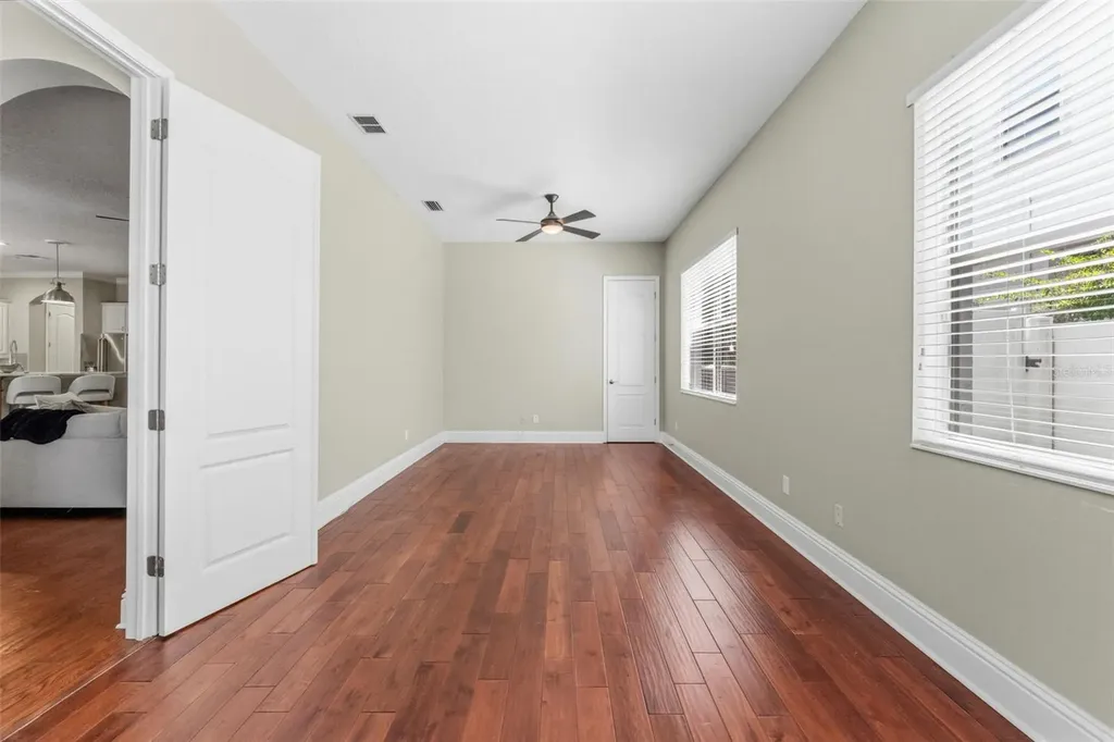 3203 Lake Green Court Tampa FL 33611