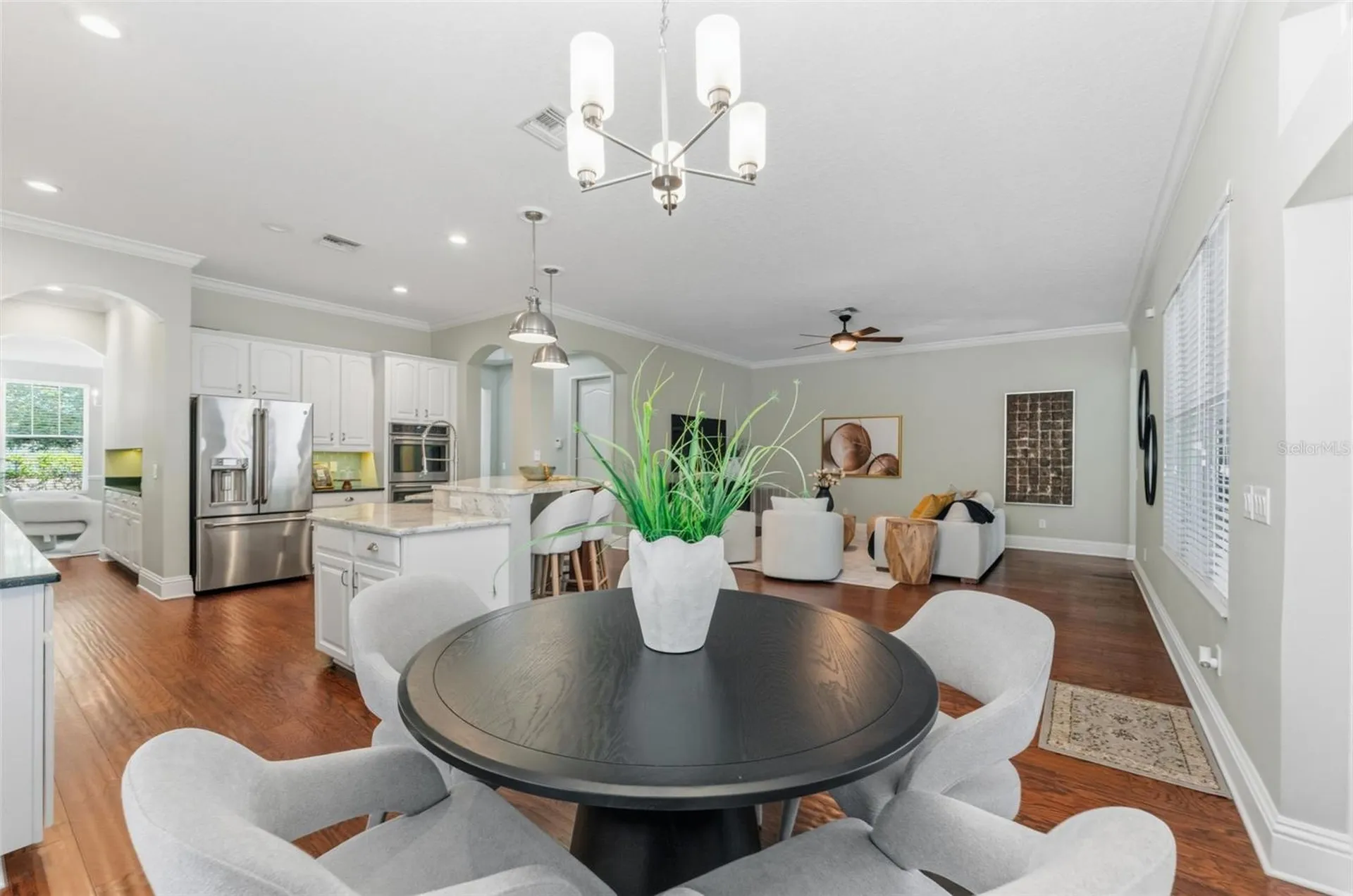 3203 Lake Green Court Tampa FL 33611