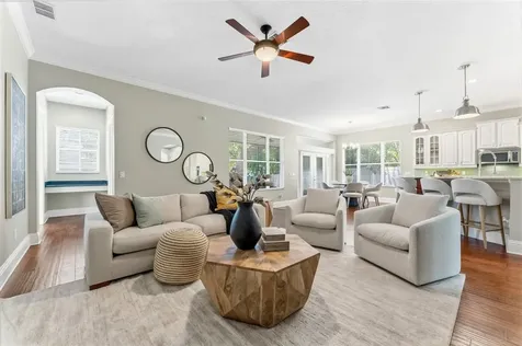 3203 Lake Green Court Tampa FL 33611
