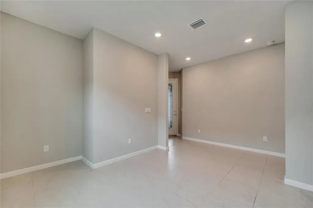 1848 Spring Shower Circle Kissimmee FL 34744