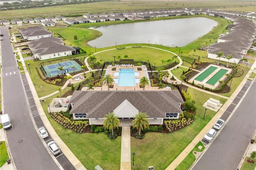 1848 Spring Shower Circle Kissimmee FL 34744