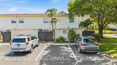 4233 La Sorrento Court Tampa FL 33611