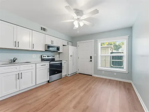 4233 La Sorrento Court Tampa FL 33611