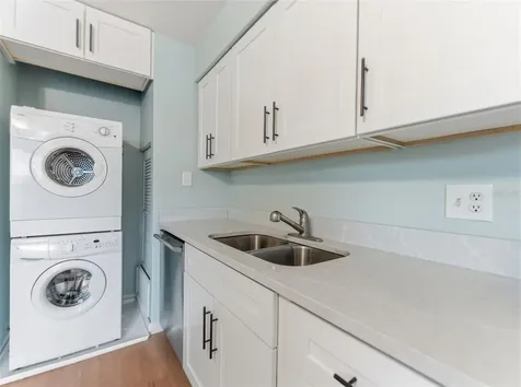 4233 La Sorrento Court Tampa FL 33611