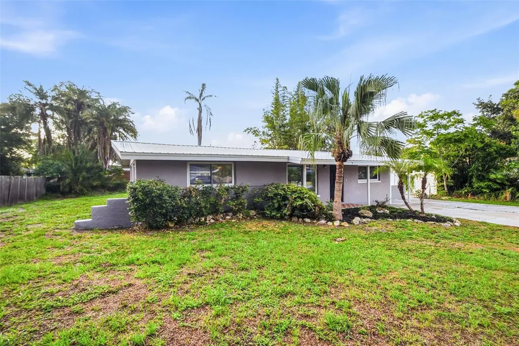 5917 Olive Avenue Sarasota FL 34231