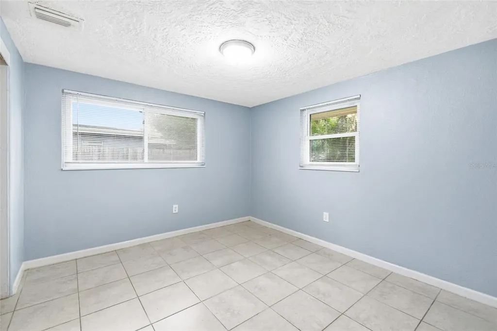 5917 Olive Avenue Sarasota FL 34231