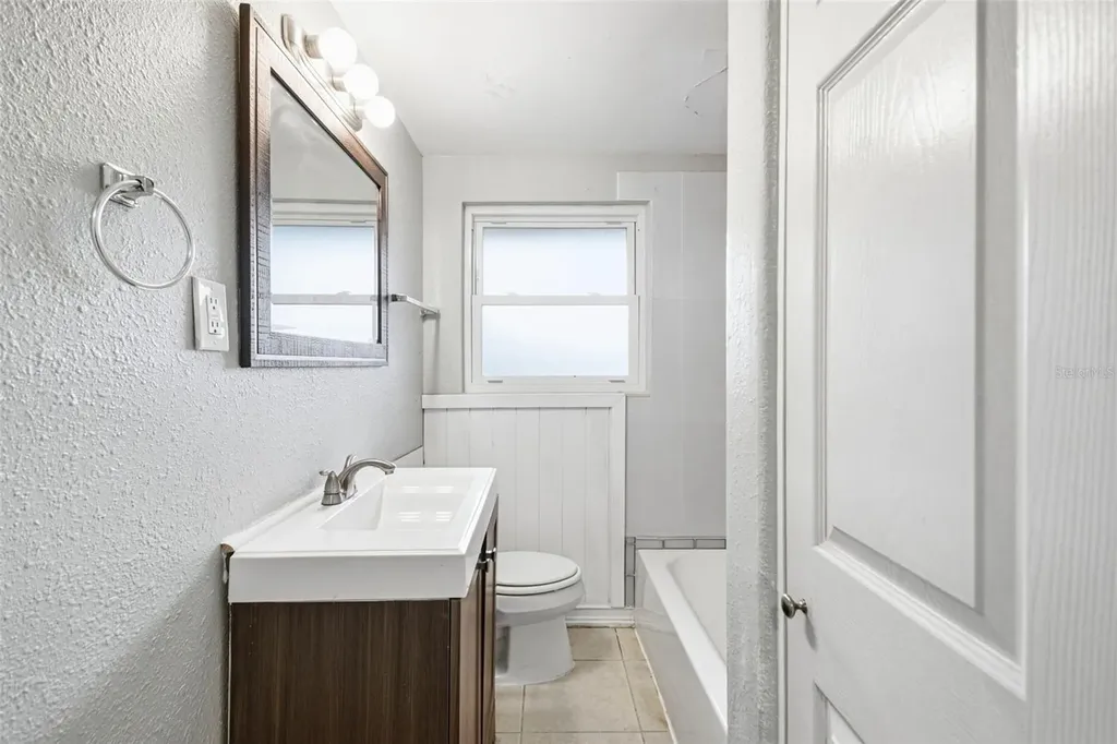 5917 Olive Avenue Sarasota FL 34231