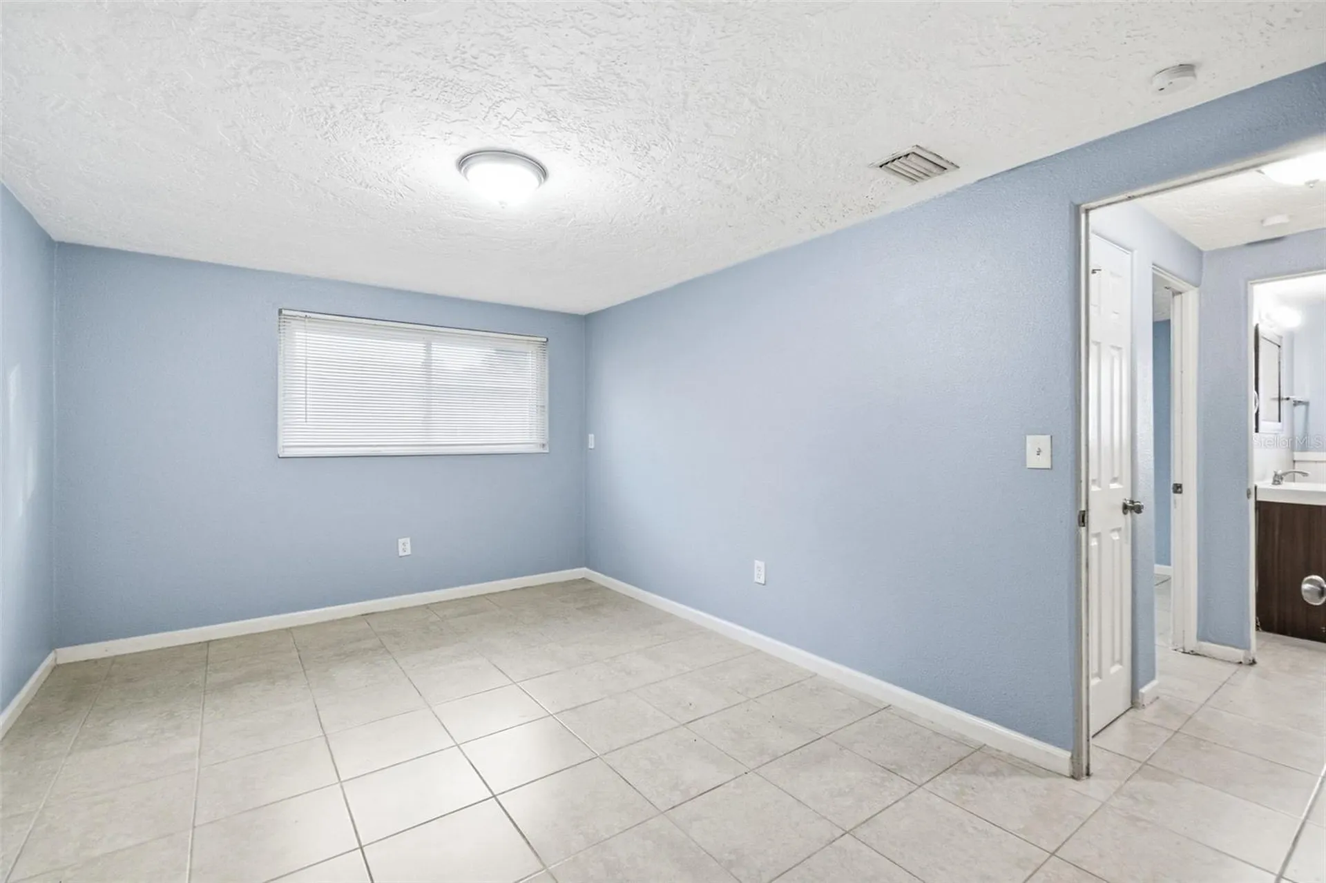 5917 Olive Avenue Sarasota FL 34231