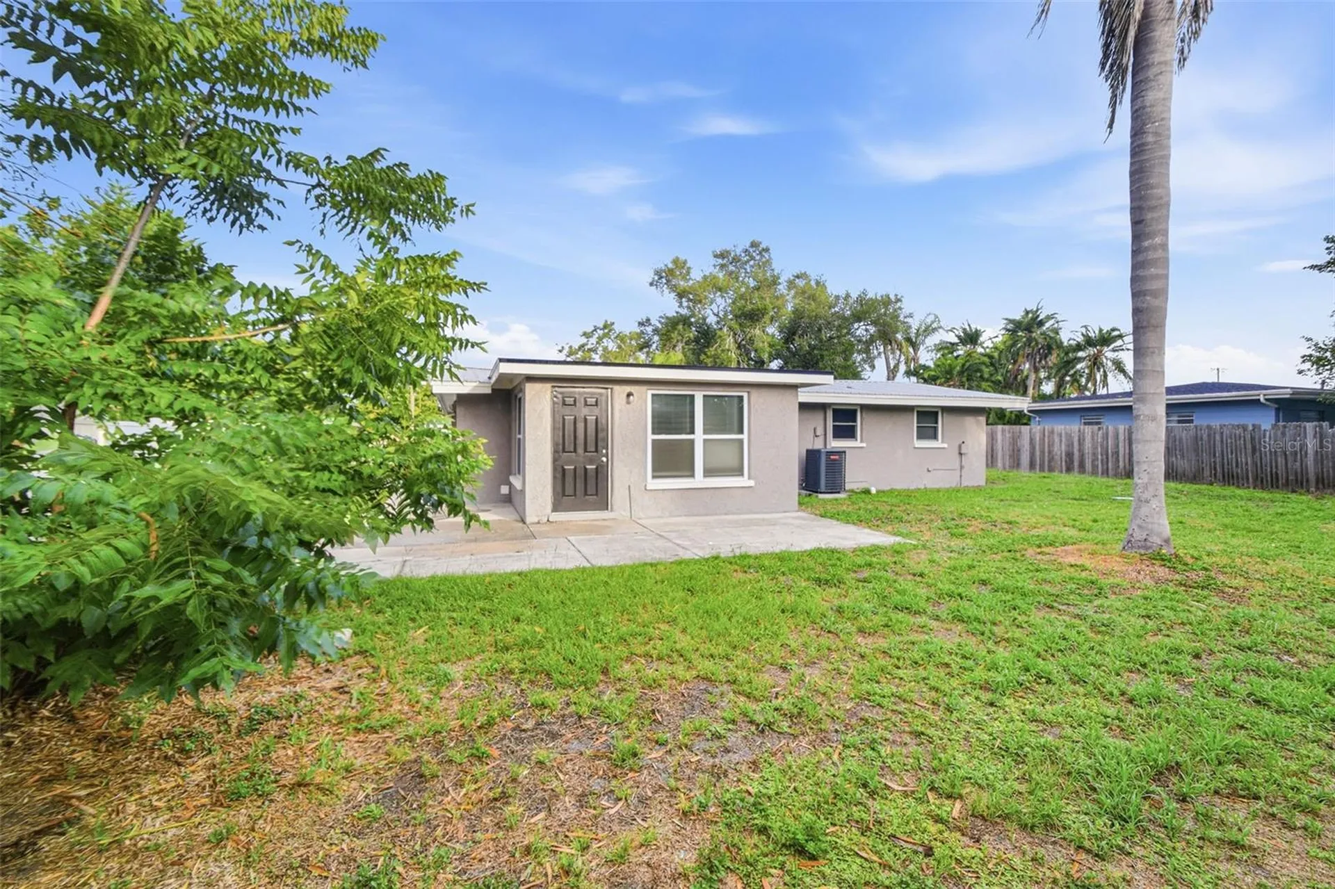 5917 Olive Avenue Sarasota FL 34231