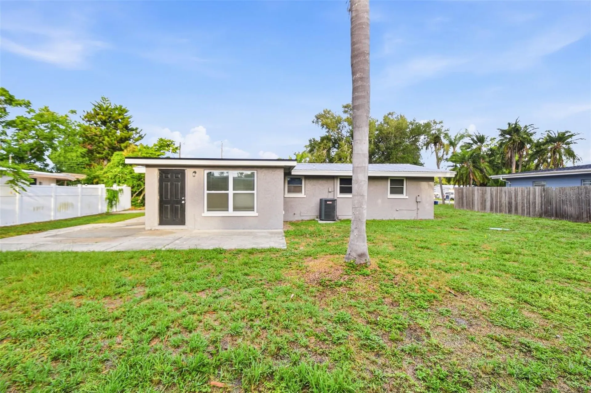 5917 Olive Avenue Sarasota FL 34231