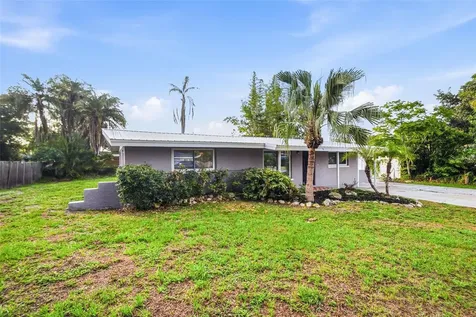 5917 Olive Avenue Sarasota FL 34231