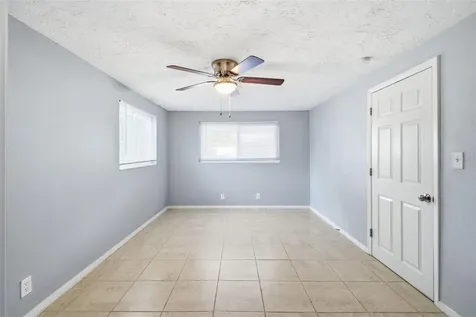 5917 Olive Avenue Sarasota FL 34231