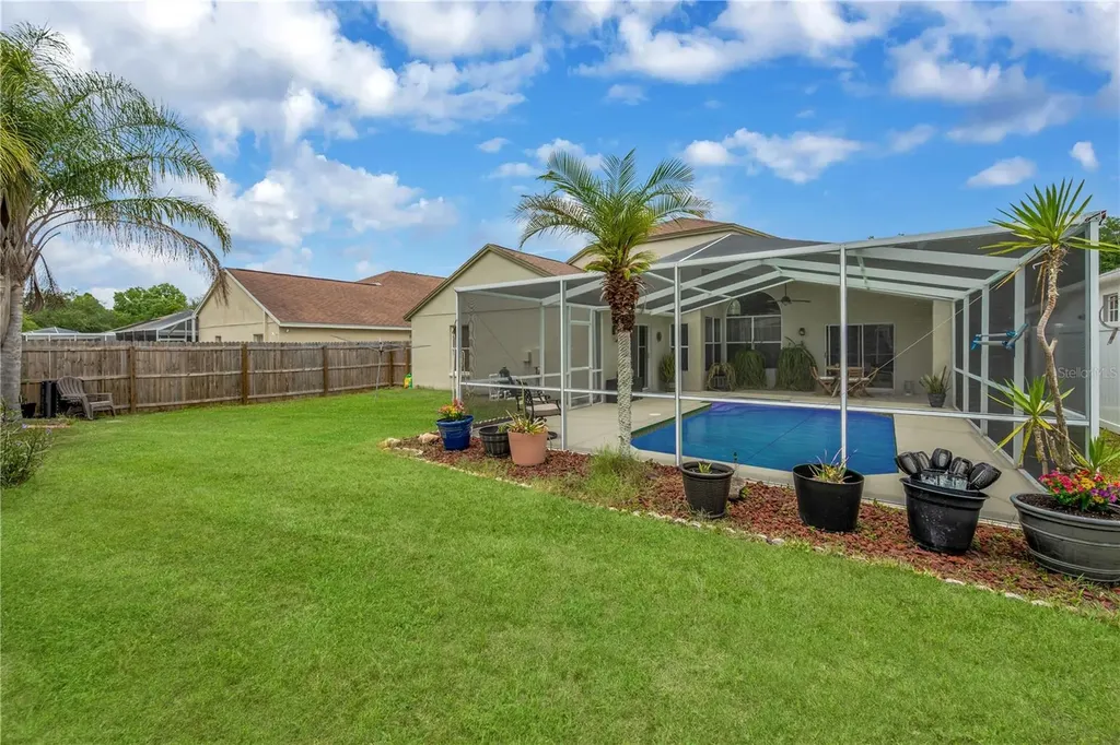 18140 Palm Breeze Drive Tampa FL 33647