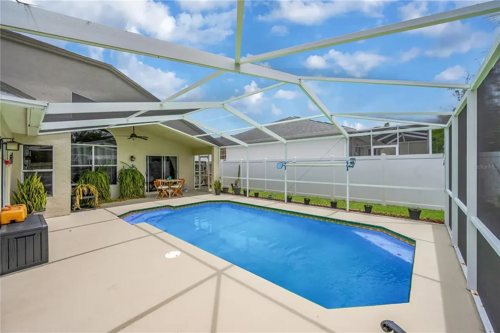 18140 Palm Breeze Drive Tampa FL 33647
