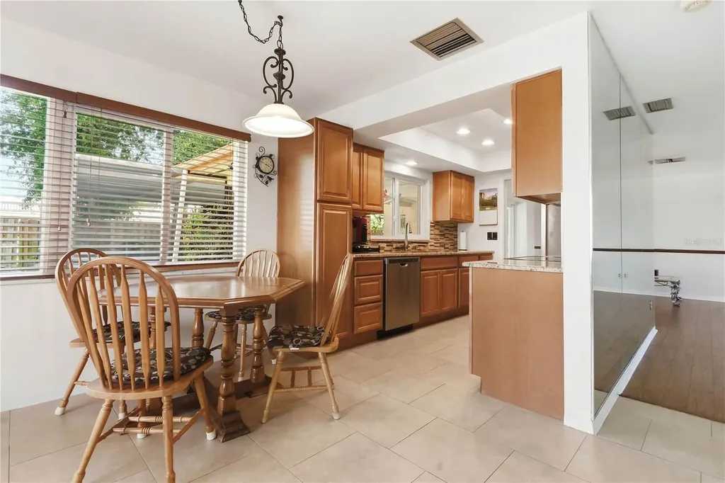 2039 Imperial Way Clearwater FL 33764