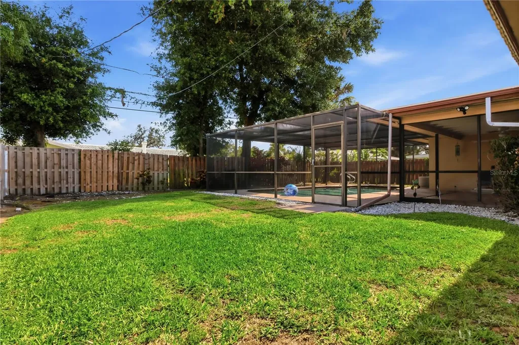 2039 Imperial Way Clearwater FL 33764