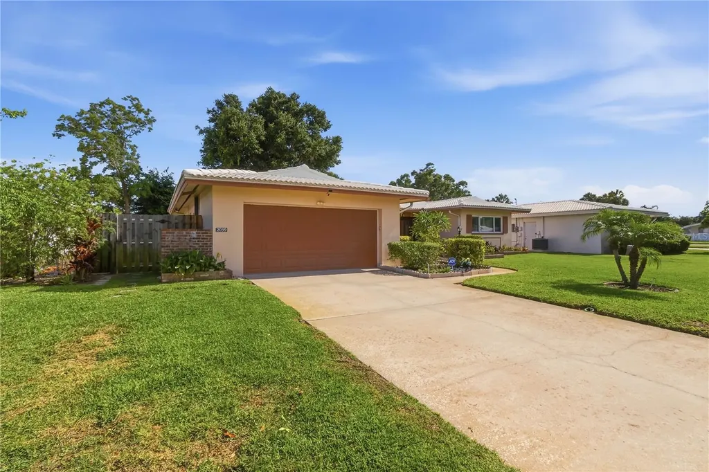 2039 Imperial Way Clearwater FL 33764