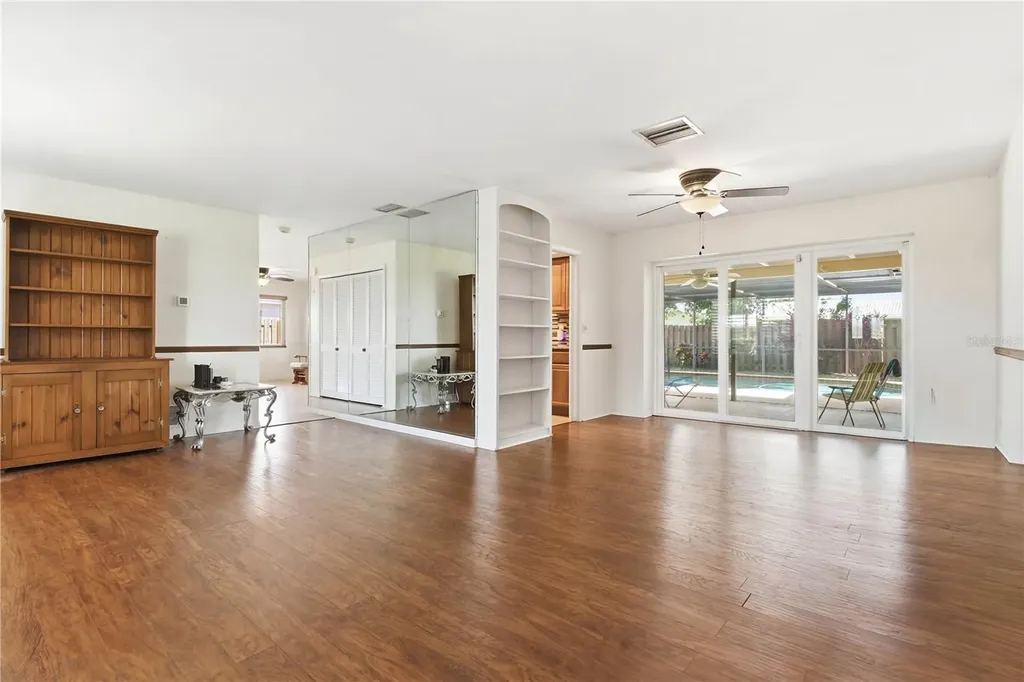 2039 Imperial Way Clearwater FL 33764