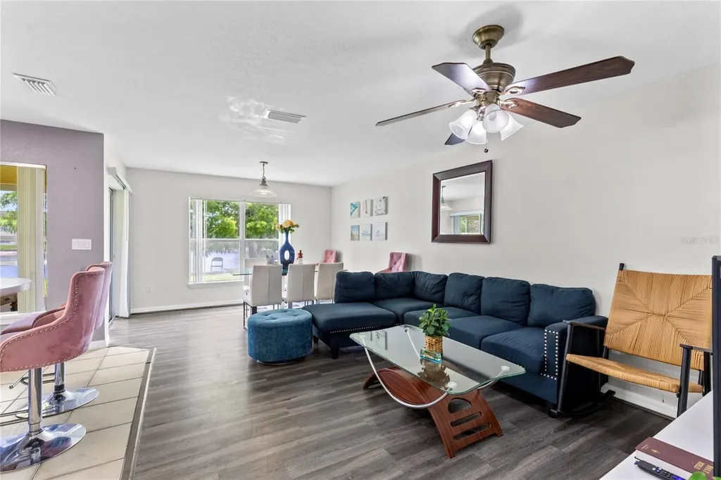2799 Club Cortile Circle Kissimmee FL 34746