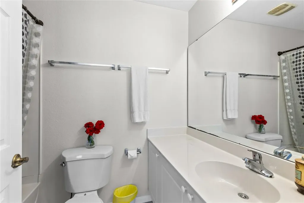 2799 Club Cortile Circle Kissimmee FL 34746